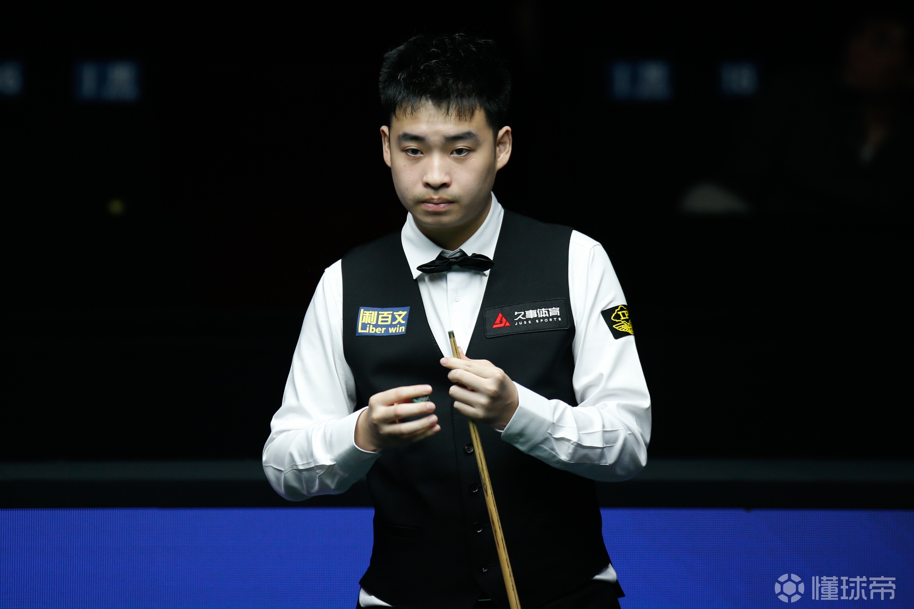 尼修斯屡次 尼修斯屡次