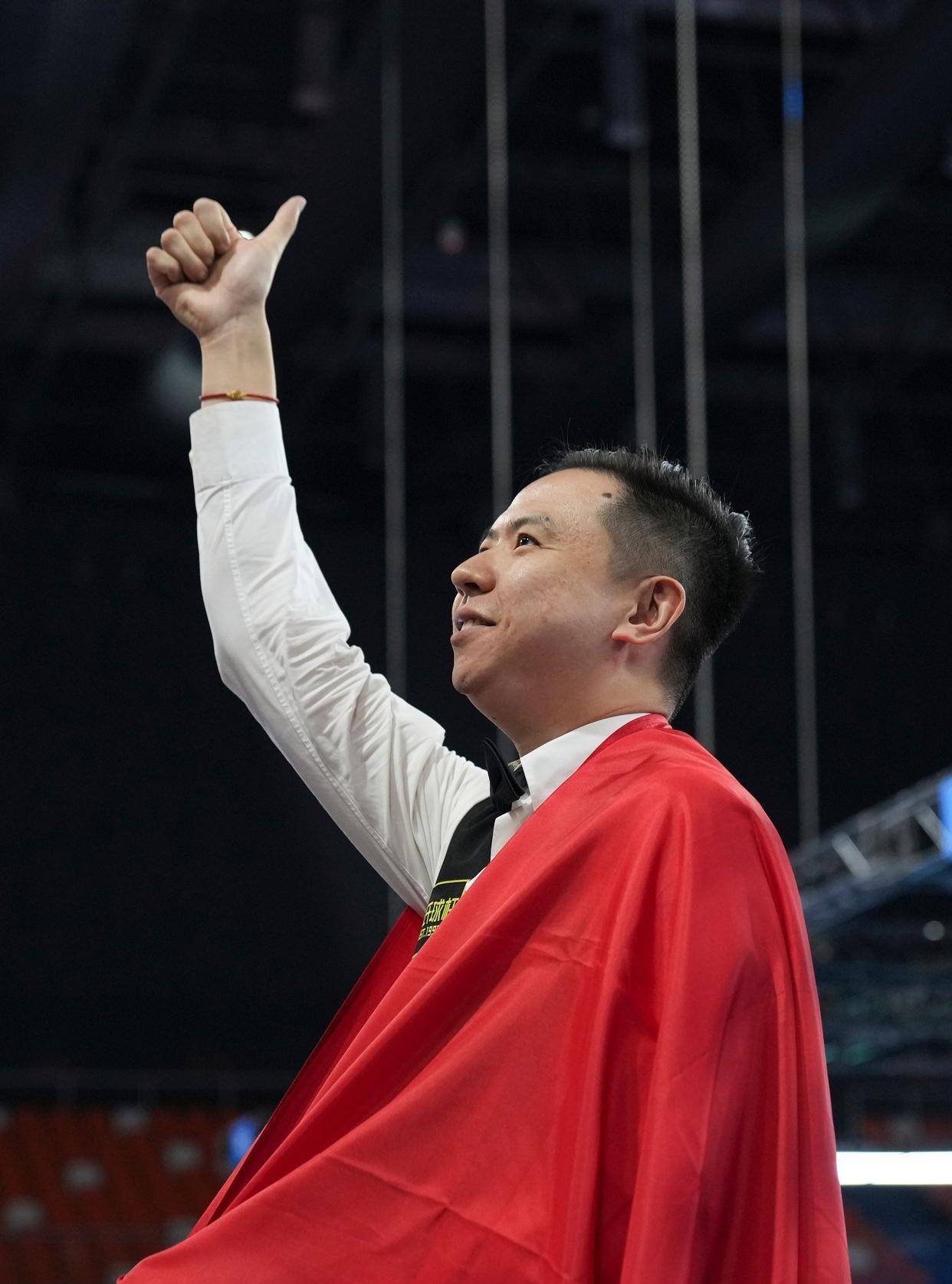 不同于一般 不同于一般