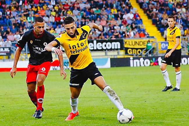 锋首次代表 锋首次代表